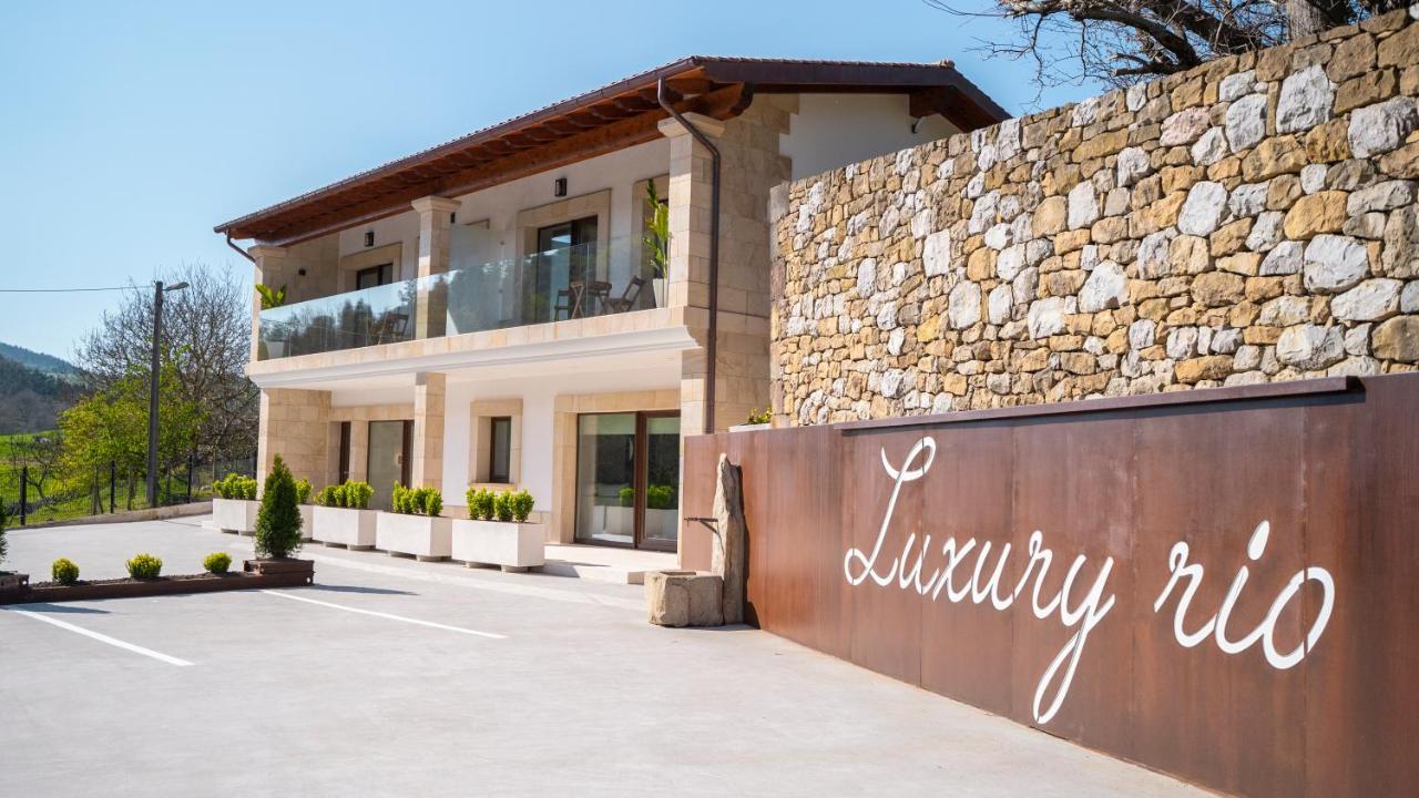 Luxury Rio Apartment Santillana del Mar Bagian luar foto